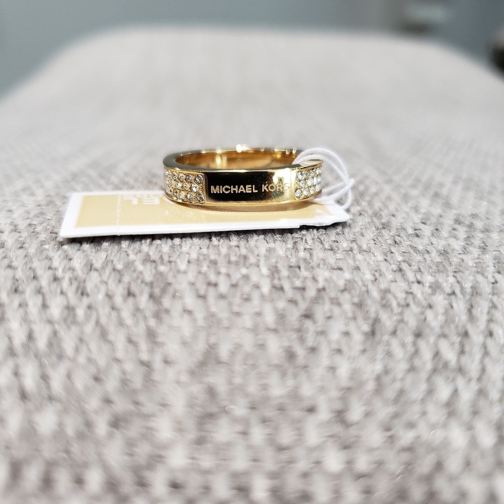 MK Michael Kors Ring size 8